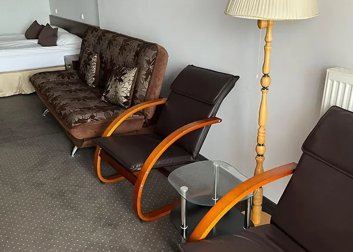 Eva פארק נופש מארנגובו