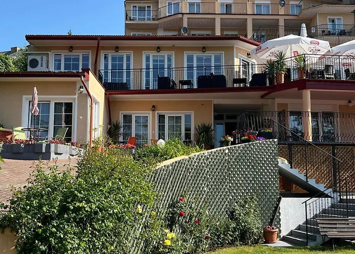 פארק נופש Eva 3*