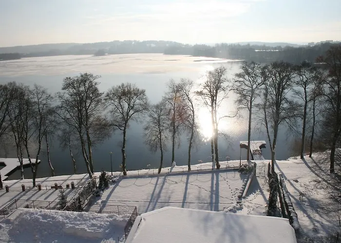 Eva פארק נופש 3*